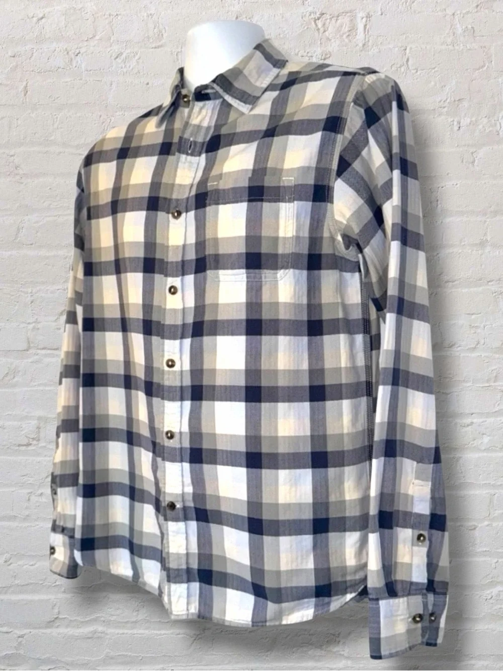 The North Face Men’s Flannel Shirt Plaid Button Down Long Sleeve Size Small
